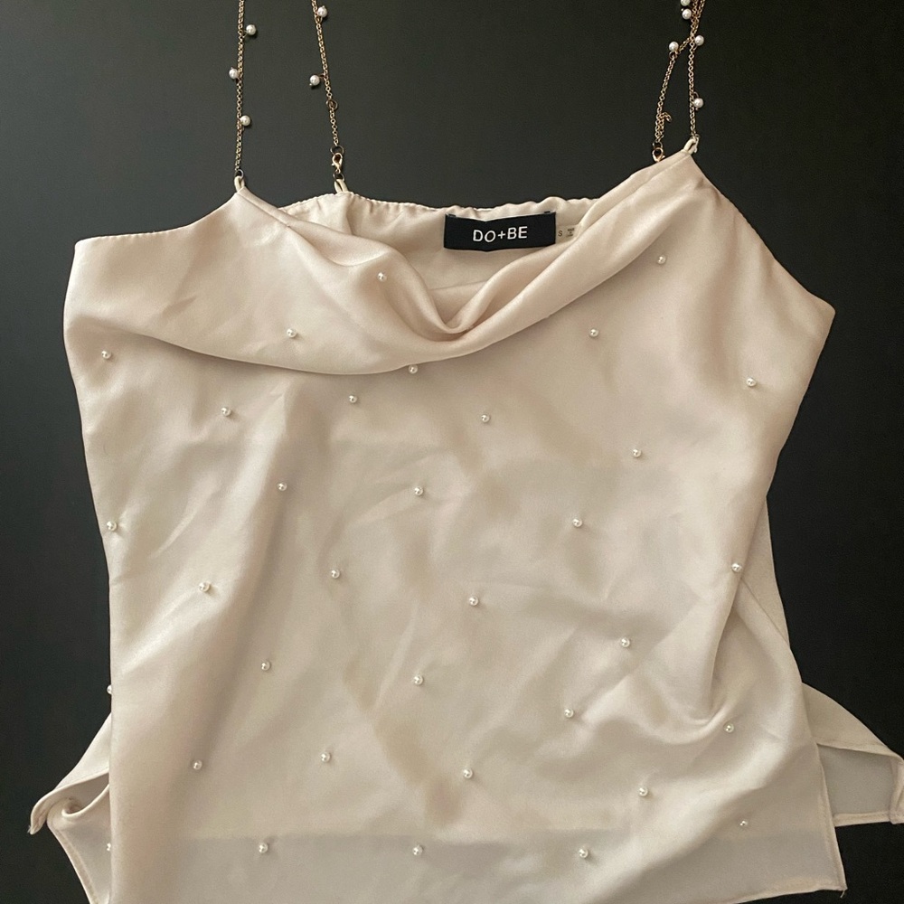 DO+BE Elegant Cream Pearl Camisole
